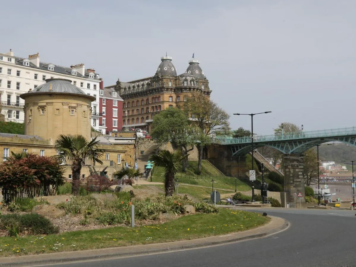 North Beach Lodge Scarborough 0*,